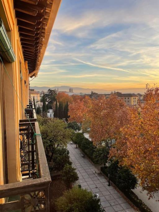 Large Family Home In Albaicin Center Granada Luaran gambar